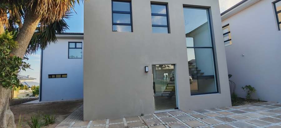 4 Bedroom Property for Sale in Dana Bay Western Cape